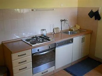 In The Palace 3* Split