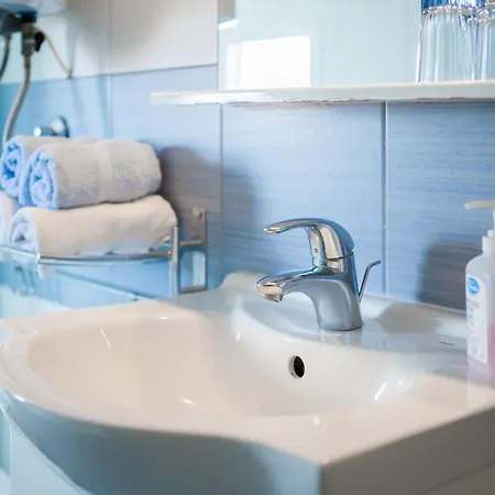 In The Palace Gæstehus 3*